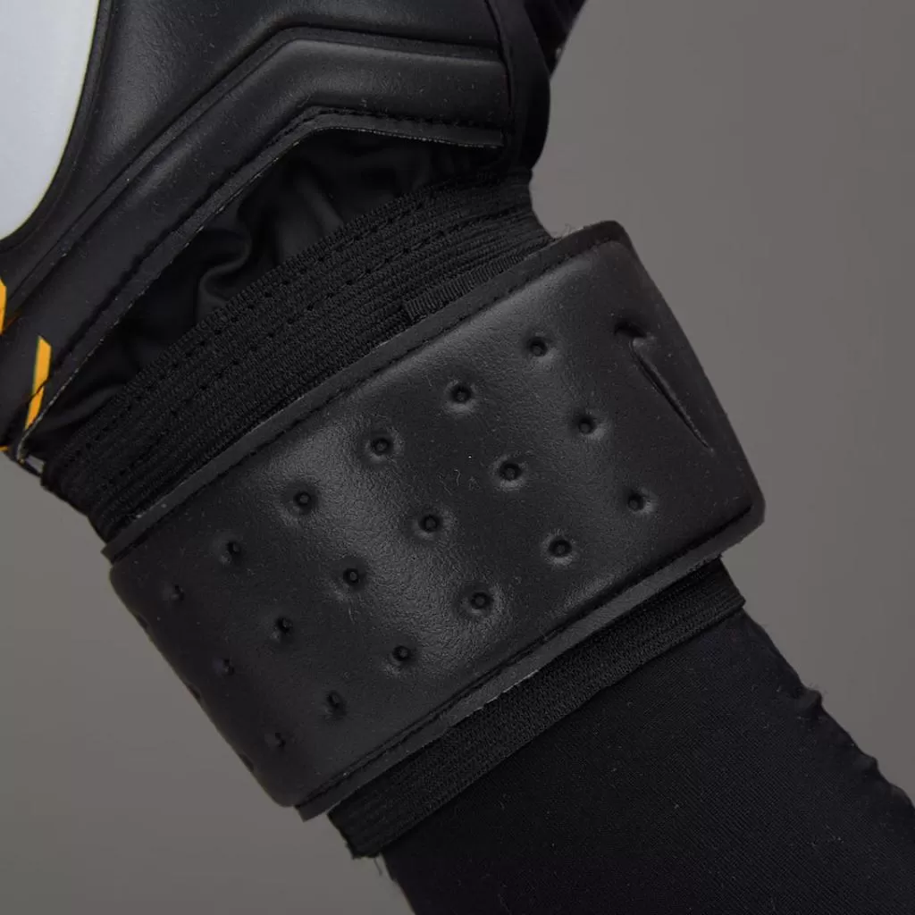 Nike GK Spyne Pro /профессиональные перчатки для вратаря